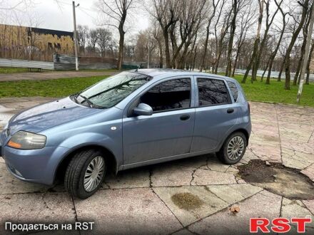 Сірий Шевроле Авео, об'ємом двигуна 1.5 л та пробігом 225 тис. км за 3500 $, фото 1 на Automoto.ua