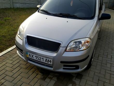 Сірий Шевроле Авео, об'ємом двигуна 1.5 л та пробігом 155 тис. км за 4099 $, фото 1 на Automoto.ua