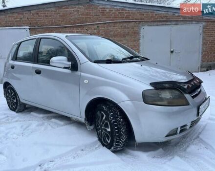 Сірий Шевроле Авео, об'ємом двигуна 1.5 л та пробігом 220 тис. км за 2400 $, фото 1 на Automoto.ua