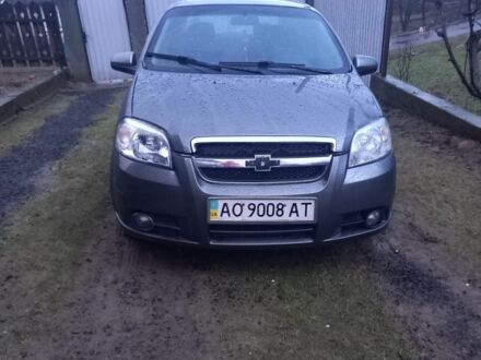 Серый Шевроле Авео, объемом двигателя 1 л и пробегом 135 тыс. км за 3051 $, фото 1 на Automoto.ua