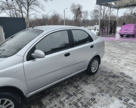 Сірий Шевроле Авео, об'ємом двигуна 1.5 л та пробігом 335 тис. км за 2400 $, фото 1 на Automoto.ua