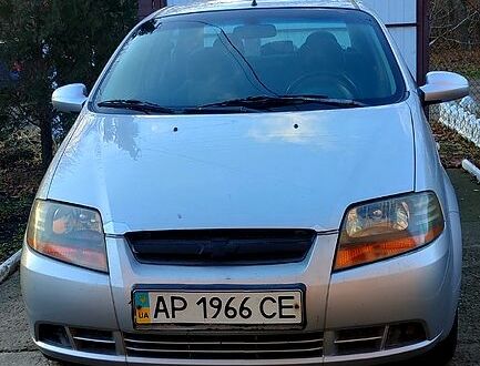 Серый Шевроле Авео, объемом двигателя 1.5 л и пробегом 308 тыс. км за 3200 $, фото 1 на Automoto.ua