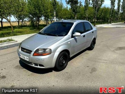 Шевроле Авео 2006 в Николаеве на Automoto.ua Серый Шевроле Авео, объемом двигателя 1.5 л и пробегом 0 тыс. км за 2750 $, фото 1 на Automoto.ua