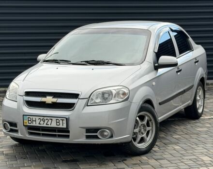 Серый Шевроле Авео, объемом двигателя 1.5 л и пробегом 255 тыс. км за 3650 $, фото 1 на Automoto.ua