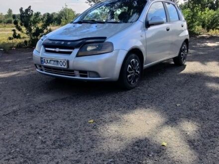 Сірий Шевроле Авео, об'ємом двигуна 1.5 л та пробігом 336 тис. км за 3000 $, фото 1 на Automoto.ua