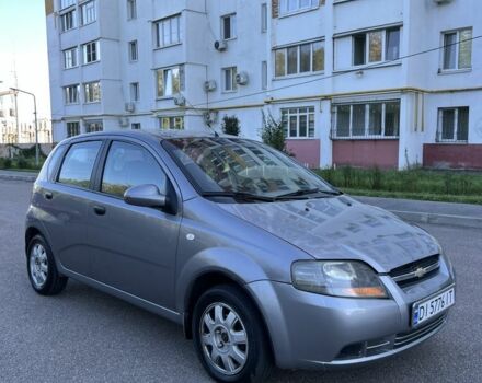 Серый Шевроле Авео, объемом двигателя 1.5 л и пробегом 277 тыс. км за 2600 $, фото 1 на Automoto.ua