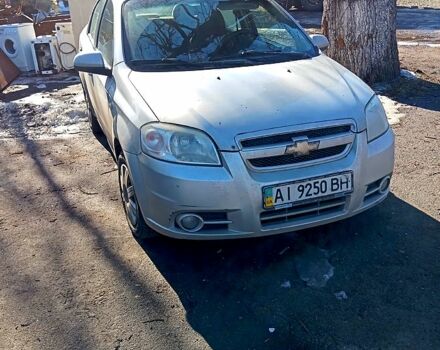 Серый Шевроле Авео, объемом двигателя 1.6 л и пробегом 300 тыс. км за 4200 $, фото 1 на Automoto.ua