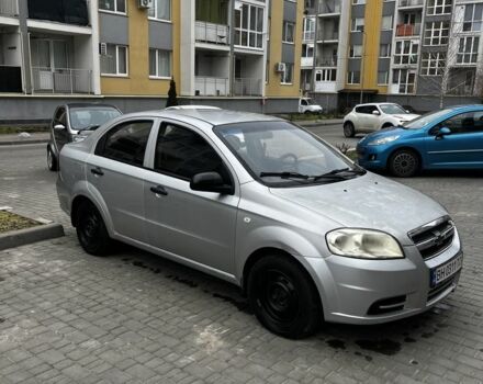 Серый Шевроле Авео, объемом двигателя 1.5 л и пробегом 298 тыс. км за 3100 $, фото 1 на Automoto.ua