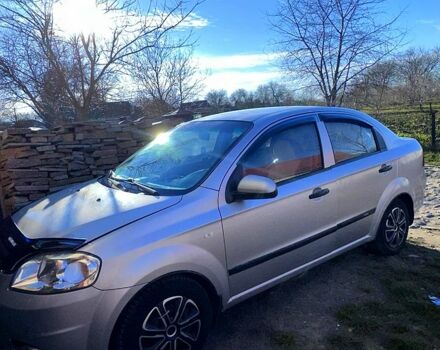 Серый Шевроле Авео, объемом двигателя 1.5 л и пробегом 280 тыс. км за 4000 $, фото 1 на Automoto.ua