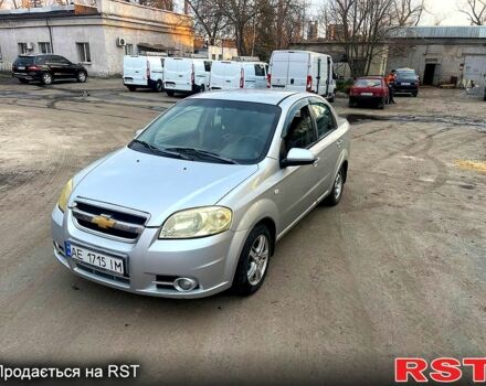 Серый Шевроле Авео, объемом двигателя 1.6 л и пробегом 300 тыс. км за 2600 $, фото 1 на Automoto.ua