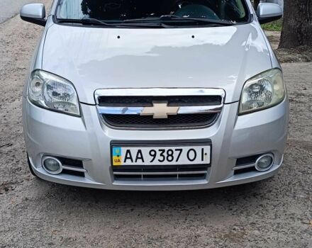 Серый Шевроле Авео, объемом двигателя 1.6 л и пробегом 173 тыс. км за 3800 $, фото 1 на Automoto.ua