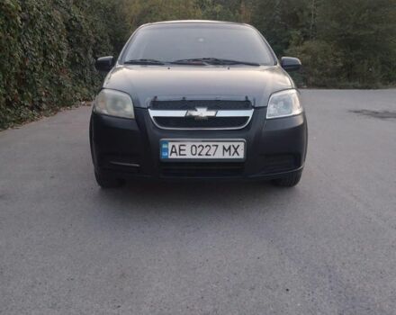 Серый Шевроле Авео, объемом двигателя 1.5 л и пробегом 315 тыс. км за 2300 $, фото 1 на Automoto.ua