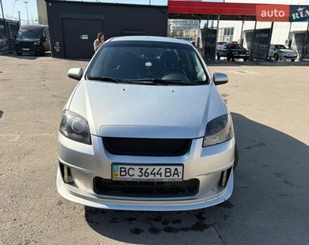 Серый Шевроле Авео, объемом двигателя 1.5 л и пробегом 231 тыс. км за 2899 $, фото 1 на Automoto.ua
