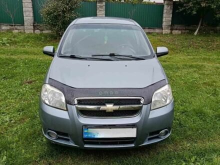 Сірий Шевроле Авео, об'ємом двигуна 1.5 л та пробігом 150 тис. км за 3200 $, фото 1 на Automoto.ua