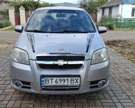 Серый Шевроле Авео, объемом двигателя 1.5 л и пробегом 398 тыс. км за 2850 $, фото 1 на Automoto.ua