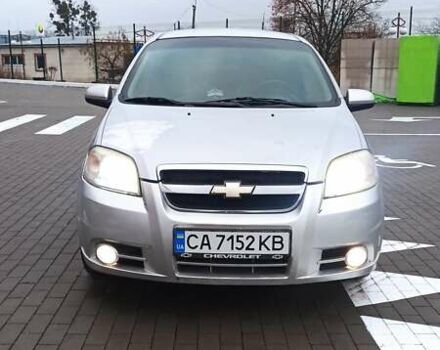 Серый Шевроле Авео, объемом двигателя 1.5 л и пробегом 261 тыс. км за 3000 $, фото 1 на Automoto.ua