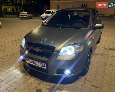 Серый Шевроле Авео, объемом двигателя 1.5 л и пробегом 396 тыс. км за 2650 $, фото 1 на Automoto.ua