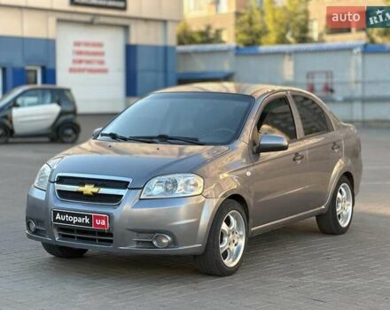 Сірий Шевроле Авео, об'ємом двигуна 1.5 л та пробігом 137 тис. км за 4940 $, фото 1 на Automoto.ua