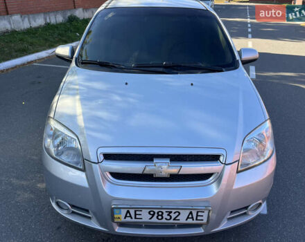 Серый Шевроле Авео, объемом двигателя 1.6 л и пробегом 200 тыс. км за 4700 $, фото 1 на Automoto.ua