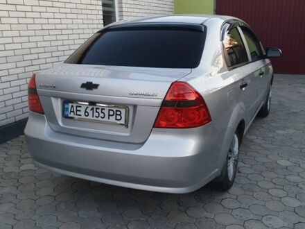 Серый Шевроле Авео, объемом двигателя 1.5 л и пробегом 255 тыс. км за 5000 $, фото 1 на Automoto.ua