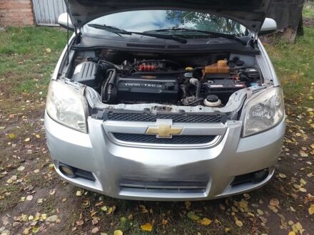 Серый Шевроле Авео, объемом двигателя 1.6 л и пробегом 197 тыс. км за 3500 $, фото 1 на Automoto.ua