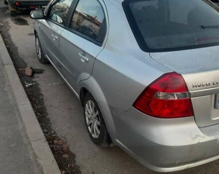 Сірий Шевроле Авео, об'ємом двигуна 1.5 л та пробігом 284 тис. км за 1999 $, фото 1 на Automoto.ua