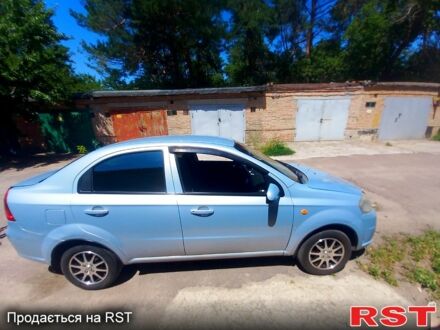 Серый Шевроле Авео, объемом двигателя 1.5 л и пробегом 303 тыс. км за 6000 $, фото 1 на Automoto.ua