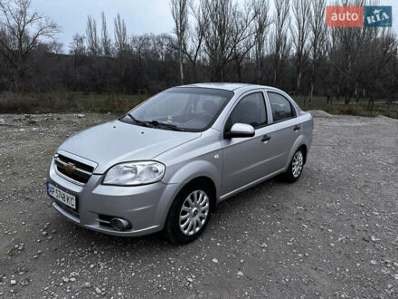 Серый Шевроле Авео, объемом двигателя 1.5 л и пробегом 257 тыс. км за 3500 $, фото 1 на Automoto.ua