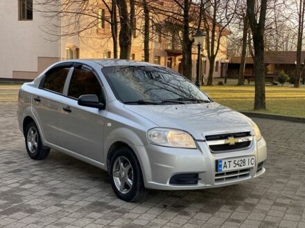 Серый Шевроле Авео, объемом двигателя 1.5 л и пробегом 236 тыс. км за 2750 $, фото 1 на Automoto.ua