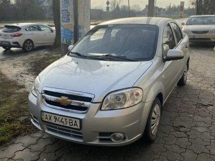 Серый Шевроле Авео, объемом двигателя 1.5 л и пробегом 194 тыс. км за 3700 $, фото 1 на Automoto.ua