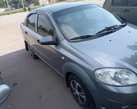 Серый Шевроле Авео, объемом двигателя 1.5 л и пробегом 290 тыс. км за 3500 $, фото 1 на Automoto.ua