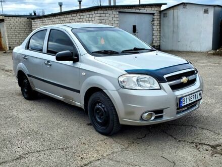 Шевроле Авео 2007 у Кременчуге на Automoto.ua Сірий Шевроле Авео, об'ємом двигуна 1.5 л та пробігом 290 тис. км за 2500 $, фото 1 на Automoto.ua