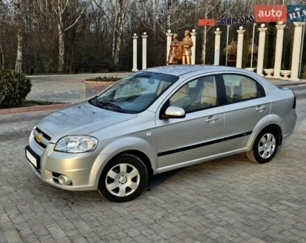 Серый Шевроле Авео, объемом двигателя 1.6 л и пробегом 117 тыс. км за 4400 $, фото 1 на Automoto.ua