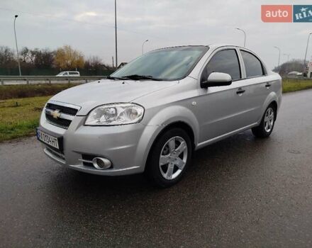 Серый Шевроле Авео, объемом двигателя 1.5 л и пробегом 183 тыс. км за 4200 $, фото 1 на Automoto.ua