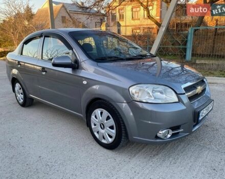 Серый Шевроле Авео, объемом двигателя 1.5 л и пробегом 220 тыс. км за 3500 $, фото 1 на Automoto.ua