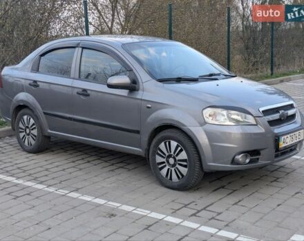 Серый Шевроле Авео, объемом двигателя 1.5 л и пробегом 273 тыс. км за 2850 $, фото 1 на Automoto.ua