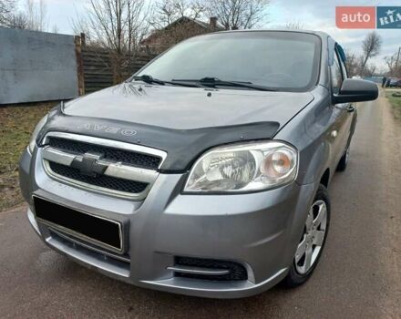 Сірий Шевроле Авео, об'ємом двигуна 1.5 л та пробігом 160 тис. км за 4200 $, фото 1 на Automoto.ua