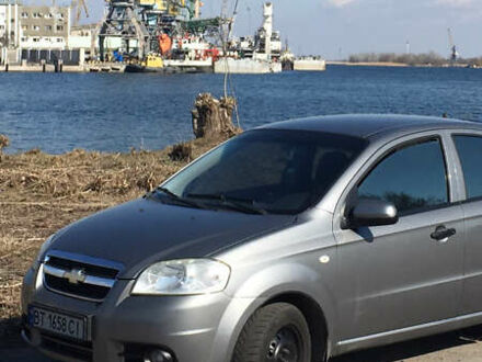 Сірий Шевроле Авео, об'ємом двигуна 1.5 л та пробігом 225 тис. км за 4100 $, фото 1 на Automoto.ua