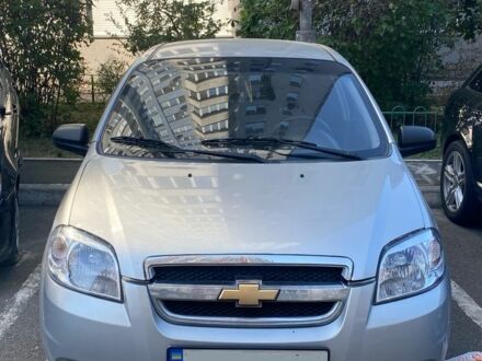 Серый Шевроле Авео, объемом двигателя 1.5 л и пробегом 80 тыс. км за 4200 $, фото 1 на Automoto.ua