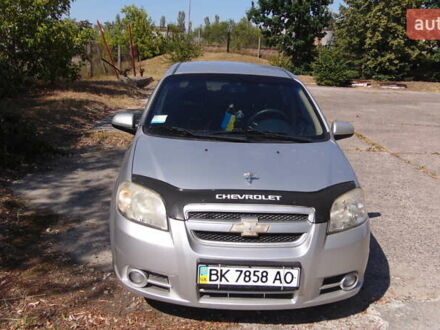 Серый Шевроле Авео, объемом двигателя 1.6 л и пробегом 139 тыс. км за 5200 $, фото 1 на Automoto.ua