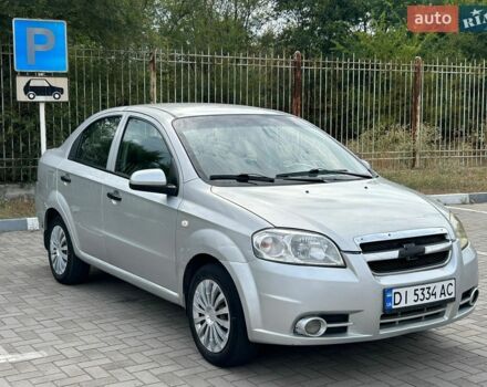 Сірий Шевроле Авео, об'ємом двигуна 1.5 л та пробігом 300 тис. км за 2500 $, фото 1 на Automoto.ua