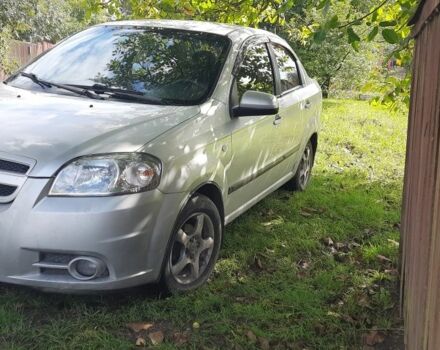 Сірий Шевроле Авео, об'ємом двигуна 1.6 л та пробігом 250 тис. км за 2553 $, фото 1 на Automoto.ua