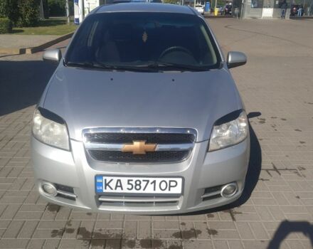 Серый Шевроле Авео, объемом двигателя 1.5 л и пробегом 221 тыс. км за 3200 $, фото 1 на Automoto.ua