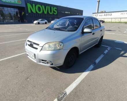 Сірий Шевроле Авео, об'ємом двигуна 1.5 л та пробігом 204 тис. км за 3200 $, фото 1 на Automoto.ua