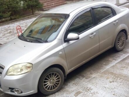 Серый Шевроле Авео, объемом двигателя 0 л и пробегом 287 тыс. км за 3200 $, фото 1 на Automoto.ua