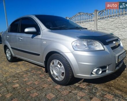 Серый Шевроле Авео, объемом двигателя 1.6 л и пробегом 190 тыс. км за 4600 $, фото 1 на Automoto.ua