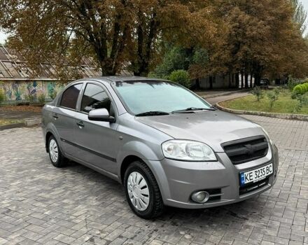 Сірий Шевроле Авео, об'ємом двигуна 1.5 л та пробігом 240 тис. км за 2700 $, фото 1 на Automoto.ua