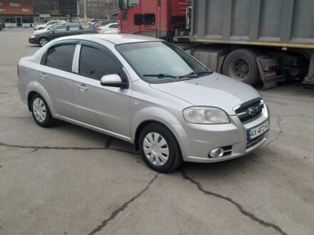Серый Шевроле Авео, объемом двигателя 1.6 л и пробегом 187 тыс. км за 5200 $, фото 1 на Automoto.ua