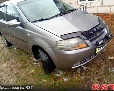 Серый Шевроле Авео, объемом двигателя 1.5 л и пробегом 200 тыс. км за 2600 $, фото 1 на Automoto.ua