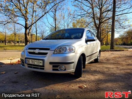 Серый Шевроле Авео, объемом двигателя 1.6 л и пробегом 84 тыс. км за 5600 $, фото 1 на Automoto.ua